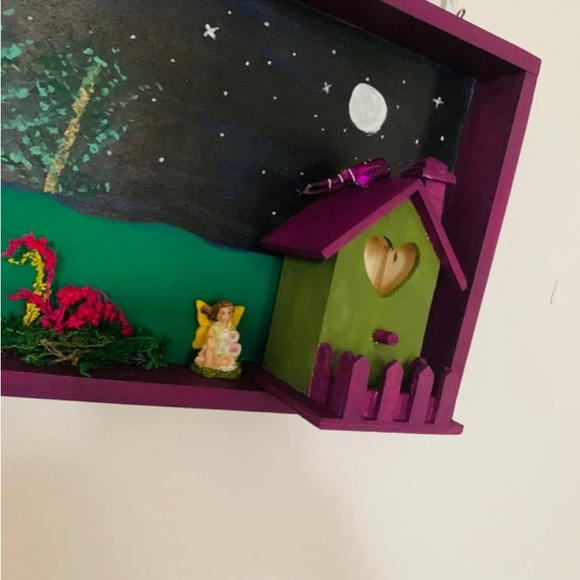 Gothic Wooden Birdhouse - Picture 4 of 7